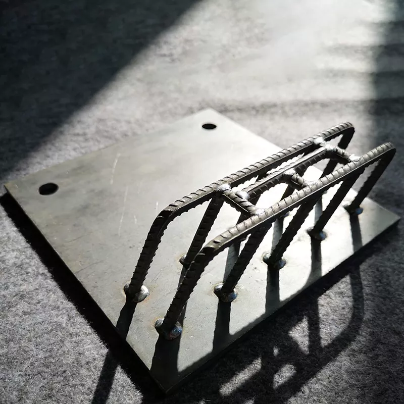 Indlejret ankerplade